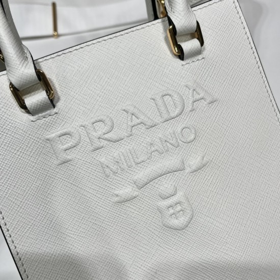 Prada Tot bag 1ba333 uses Saffiano cowhide