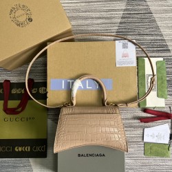 Balenciaga Gucci joint model: 5935461.Size: 23*15*10cm.