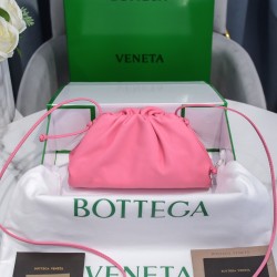 Bottega Veneta Pouch calfskin handbag bag cloud bag