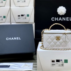 Chanel cosmetic bag highest quality