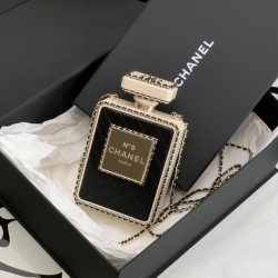 CHANEL 2022 Spring and Summer Limited Edition Favorites Series Perfume Bottle Bag