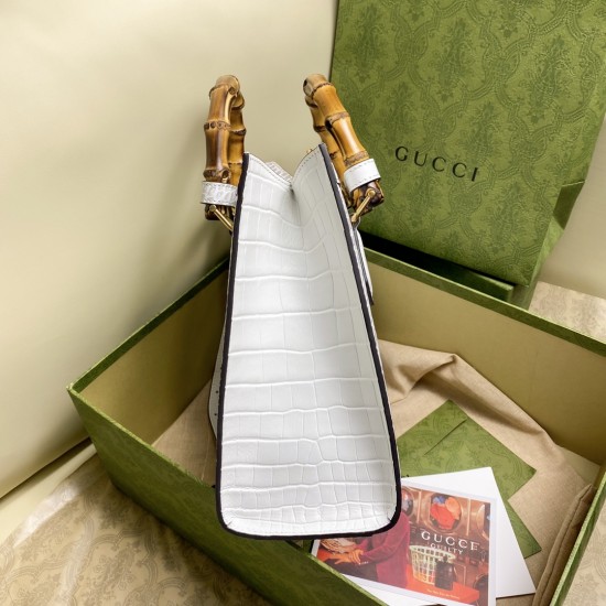 Gucci Diana small tote bag  Cowhide Crocodile size: 27 xH24 x 11cm