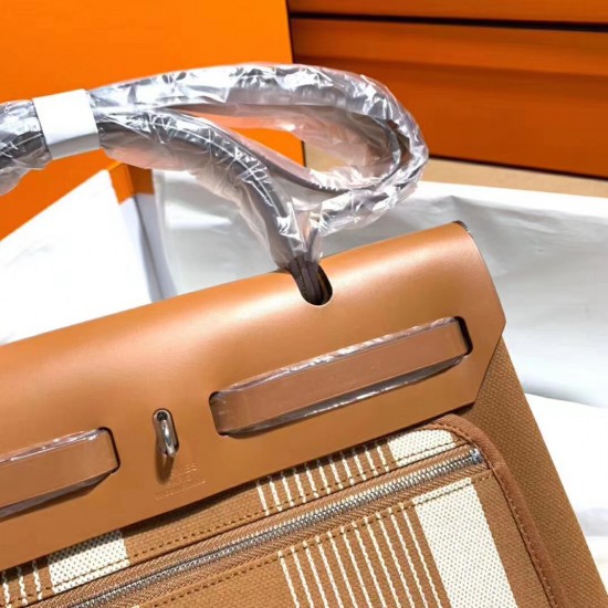Hermès Herbag31 Inner sewing letters and golden brown