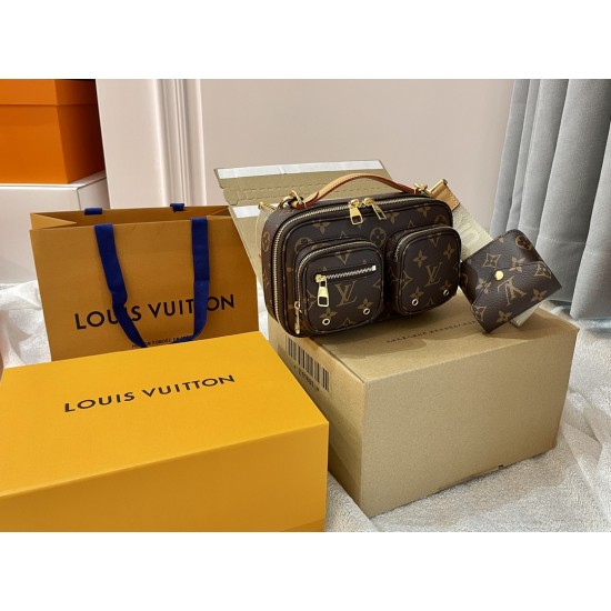 LV Utility CrossBody M80446