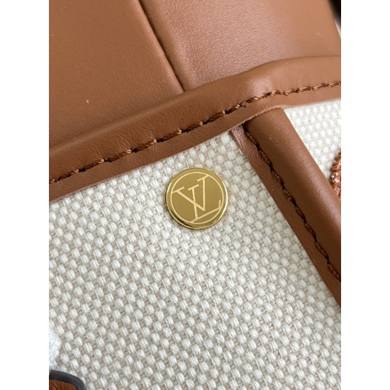 Lv on my size PM