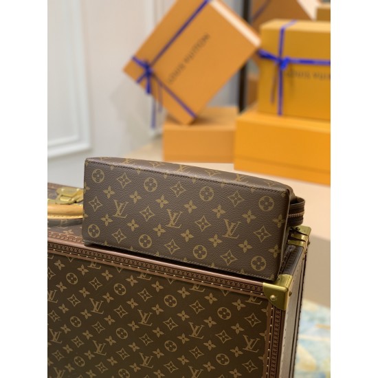 LV Petit Palais handbag is size: 29x18x12.5cm