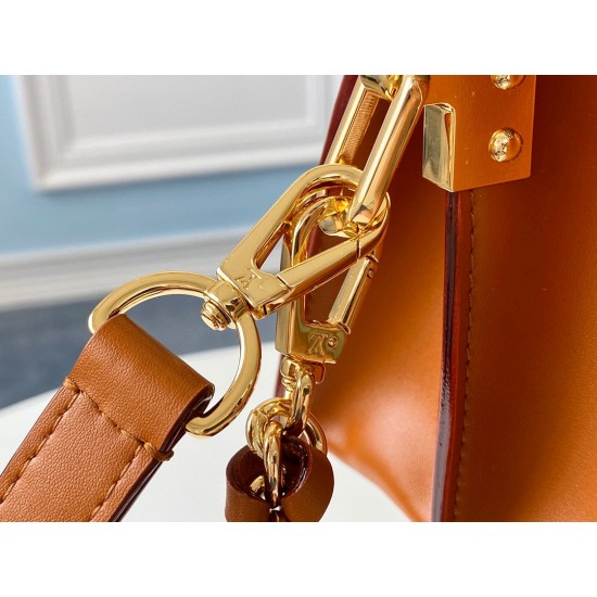 LV mini dauphine handbag size: 20.0 x 15.0 x 9.0cm