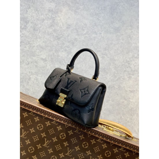 LV MADELEINE BB Size: 24 x 17 x 8.5CM