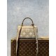 LV MADELEINE BB Size: 24 x 17 x 8.5CM