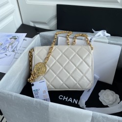 CHANEL FLAP BAG Gold Coin Large Size: 21x17x7cm