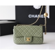 CHANEL FLAP BAG Size: 17CM  20CM