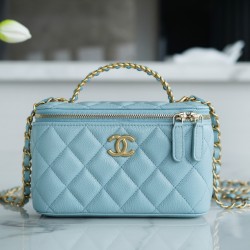 CHANEL VANITY WITH CHAIN Size: 9.5*17*8CM