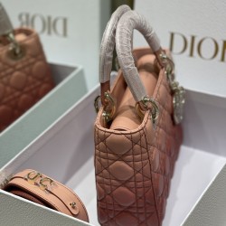 Dior Lady Size: 20  x  8.5 x 17CM