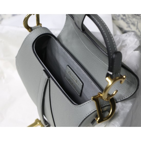 Dior Saddle BAG Size:25.5 x 20 x 6.5CM / 19.5 x 16 x 6.5CM