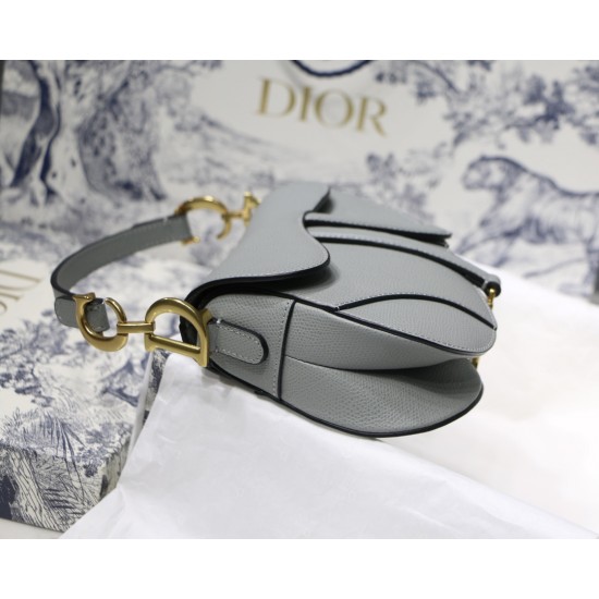 Dior Saddle BAG Size:25.5 x 20 x 6.5CM / 19.5 x 16 x 6.5CM