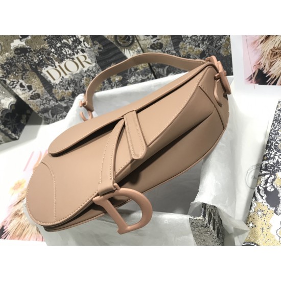 Dior Saddle BAG SIZE:  25.5 x 20 x 6.5CM