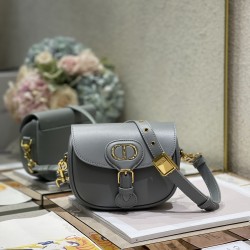 Dior Small Bobby Bag Size: 18 x 14 x 5CM