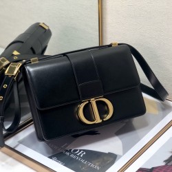 Dior 30 Montaigne Bag Size: 24 x 17 x 8 cm