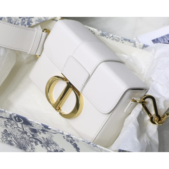 Dior 30 Montaigne Bag Size:15 x 11 x 4cm
