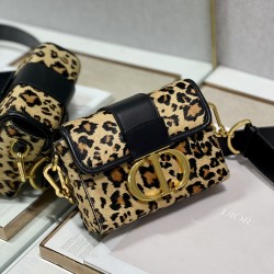 Dior 30 MONTAIGNE BOX BAG Size: 17.5 x 11.5 x 5 cm