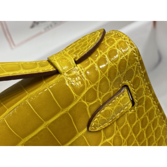 Hermès Kelly Evercolor crocodile hand-stitched waxed thread Size: 22cm