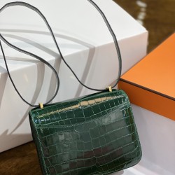 Hermès Constance 18CM crocodile skin matte American crocodile fully hand stitched with beeswax thread