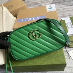 Gucci GG Marmont small matelassé shoulder bag size: 24 x 13 x 7cm