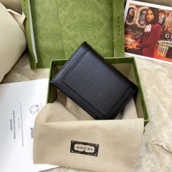 Gucci Diana card case wallet