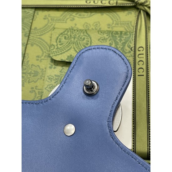 Gucci GG Marmont mini top handle bag size: 21 x 15.5 x 8cm