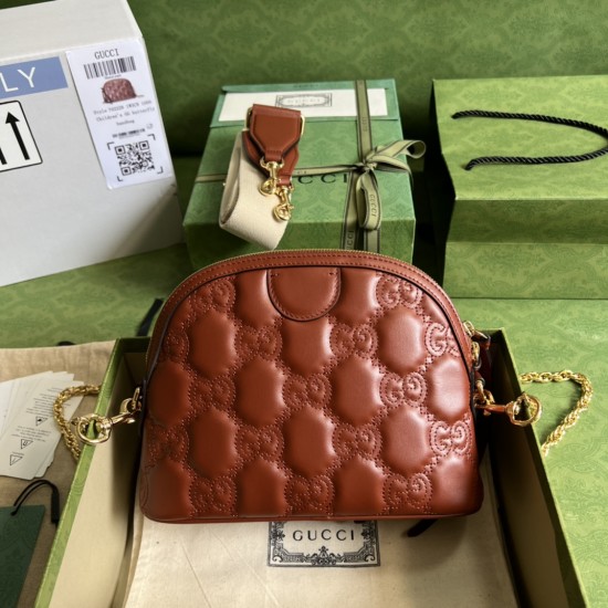 Gucci GG Matelassé leather small bag  Size: W23cm x H19cm x D8cm