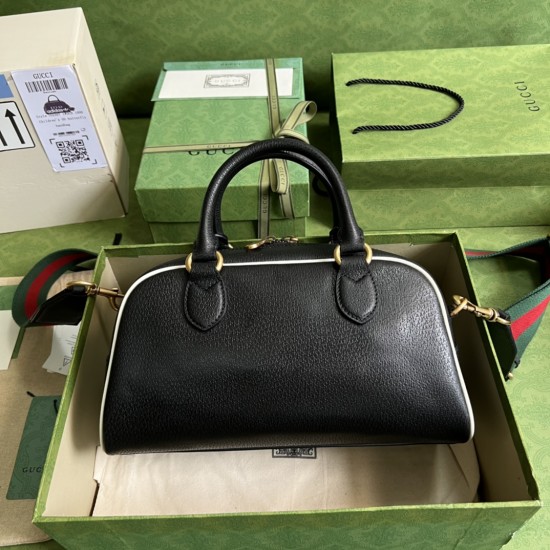 adidas x Gucci mini duffle bag  Size: 31.5 x 18 x 15.5cm