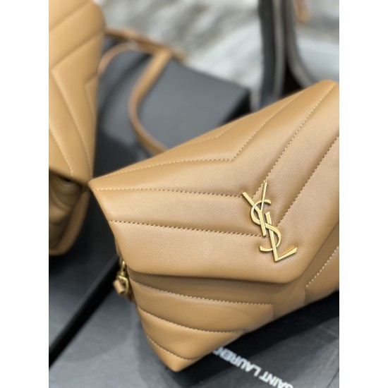 YSL LOULOU 20CM MINI TOY STRAP BAG IN QUILTED "Y" LEATHER Size: 20 X 14 X 7,5 CM
