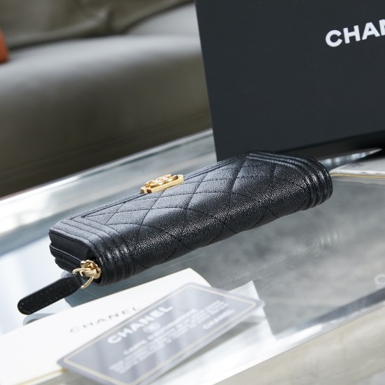 CHANEL BOY series classic wallet Size:15*10*2CM
