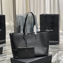SHOPPING SAINT LAURENT E/W IN SUPPLE LEATHER