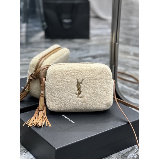 YSL LOU lambswool with leather camera bag Size: 23x16x6cm