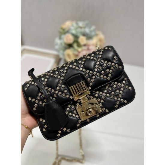 Dior Lucky Star Bag Size: 21×13×3cm