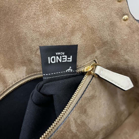 Fendi Baguette White leather bag
