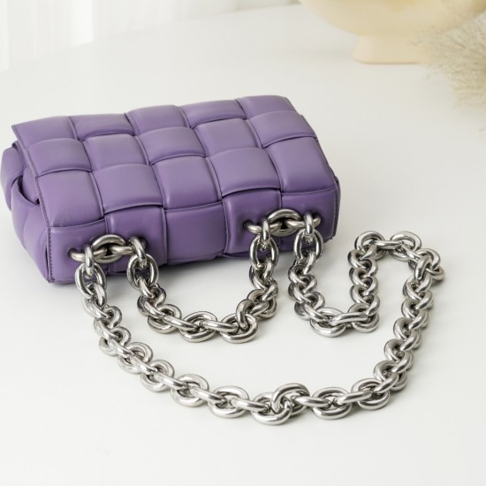 Bottega Veneta Chain Cassette