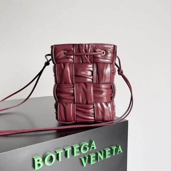 Bottega Veneta Cassette Bucket Bag