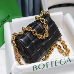 Bottega Veneta Chain Cassette