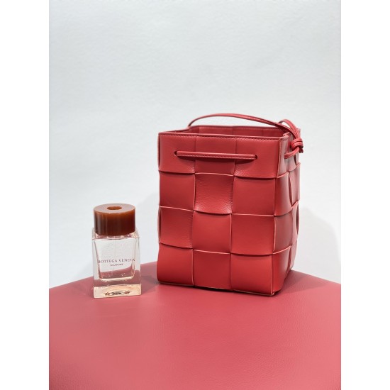 Bottega Veneta Cassette Bucket Bag