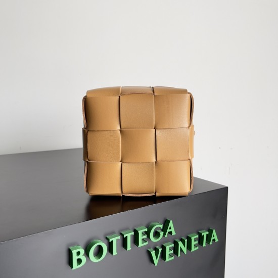 Bottega Veneta Cassette Bucket Bag