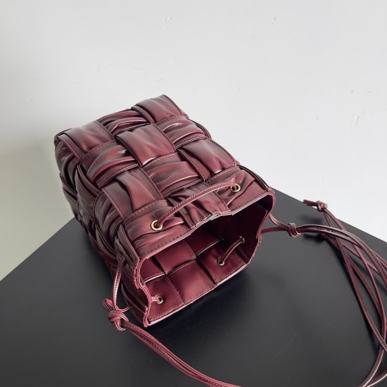 Bottega Veneta Cassette Bucket Bag