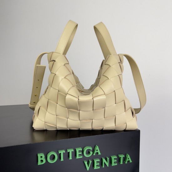 BottegaVeneta Bowling Cassette  Size：28*21*16CM