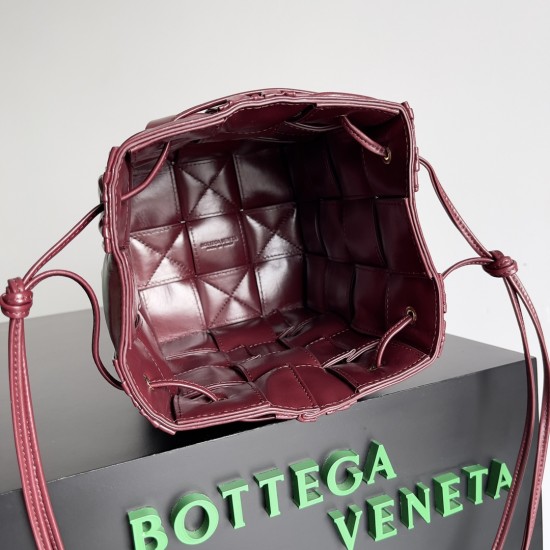 Bottega Veneta Cassette Bucket Bag