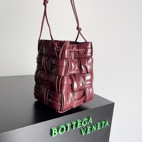 Bottega Veneta Cassette Bucket Bag