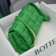 BottegaVeneta Padded Cassette size 26x18x8cm