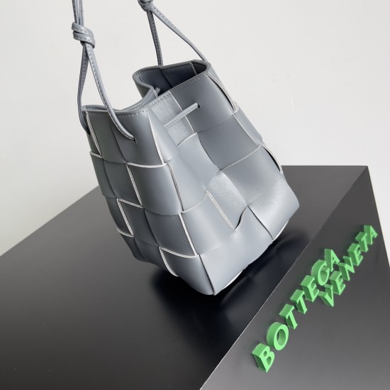 Bottega Veneta Cassette Bucket Bag