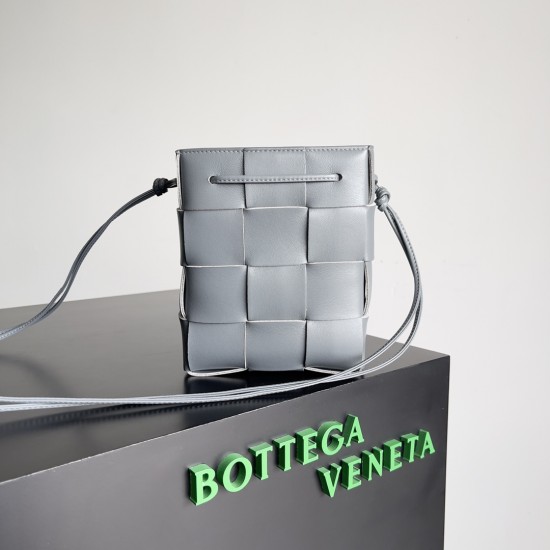 Bottega Veneta Cassette Bucket Bag