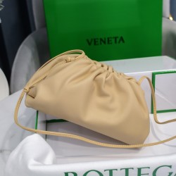 Bottega Veneta Teen Pouch Size：22*10*6CM